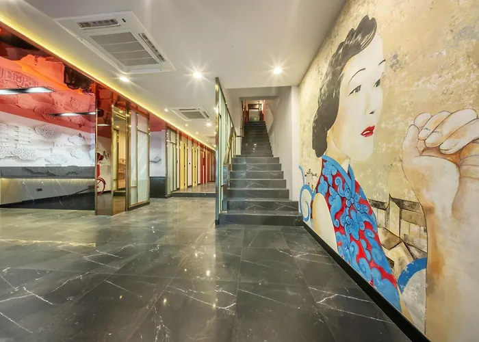 U Tor Yaowarat - Chinatown Hotel