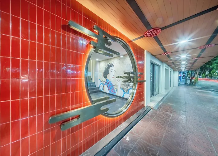 U Tor Yaowarat - Chinatown Hotel
